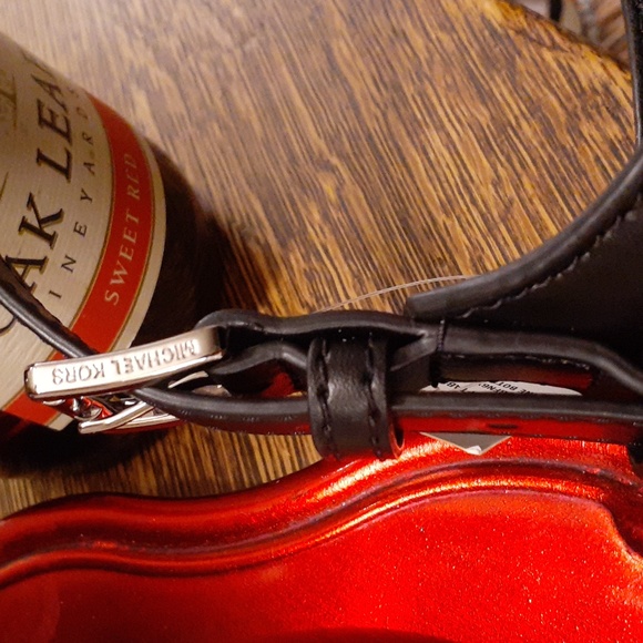 MICHAEL KORS BLACK MULTI WINE BOTTLE HOLDER NEW - Picture 13 of 13